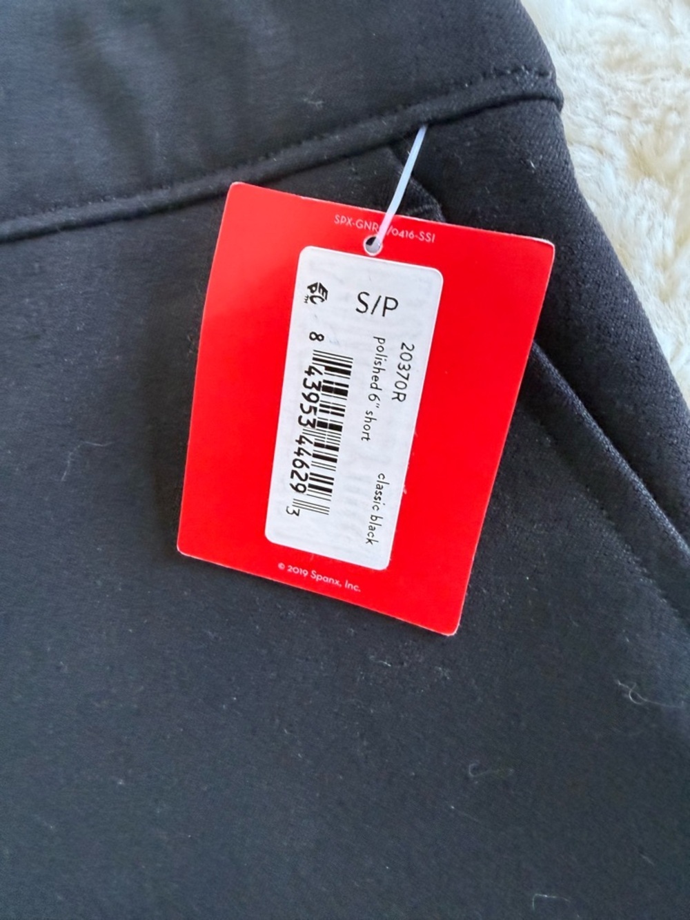 SPANX POLISHED SHORT CLASSIC BLACK STRETCH CHINO STYLE SIZE SMALL NWT - Picture 4 of 10